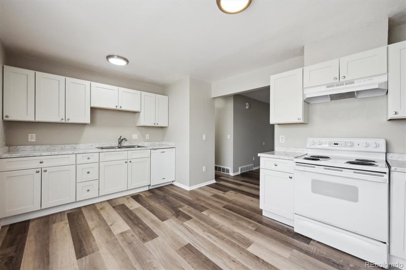 14026 E 22nd Pl, Aurora, CO 80011