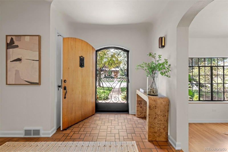 180 Dahlia St, Denver, CO 80220