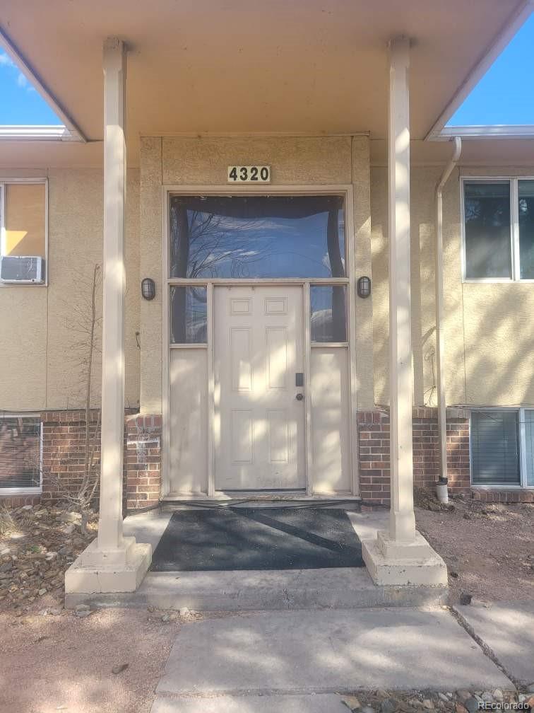 4320 Airport Rd, Colorado Springs, CO 80916