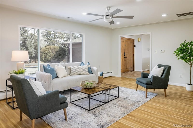 4470 W Lakeridge Rd, Denver, CO 80219
