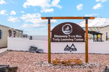 48215 Shetland Dr, Bennett, CO 80102