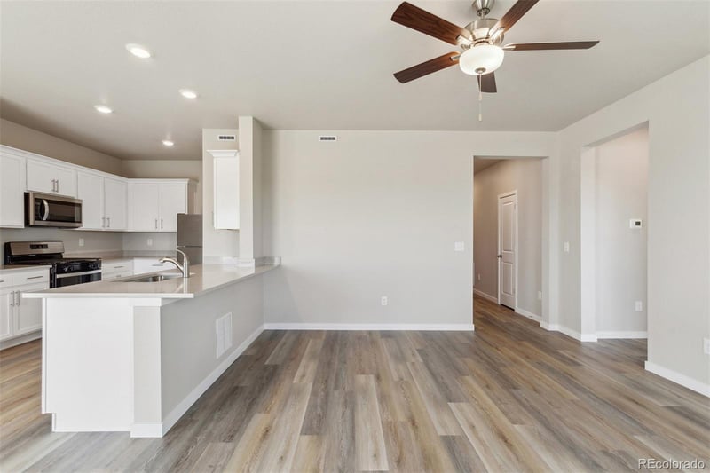 48245 Shetland Dr, Bennett, CO 80102