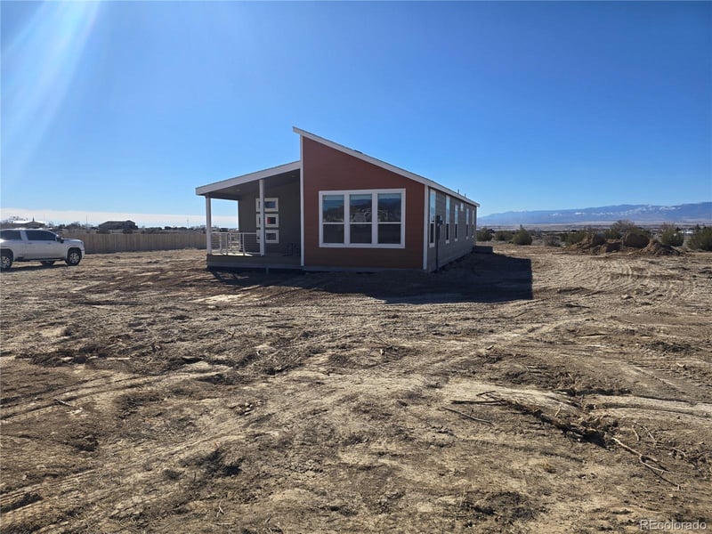 772 7th St, Penrose, CO 81240