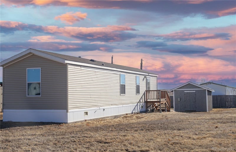 522 9th Ave, Hugo, CO 80821