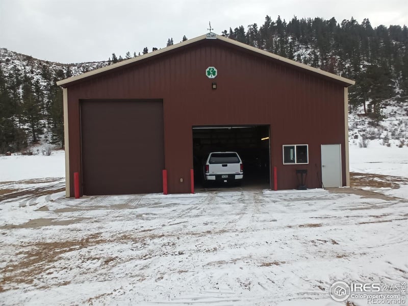 209 Crown Point Dr, Bellvue, CO 80512