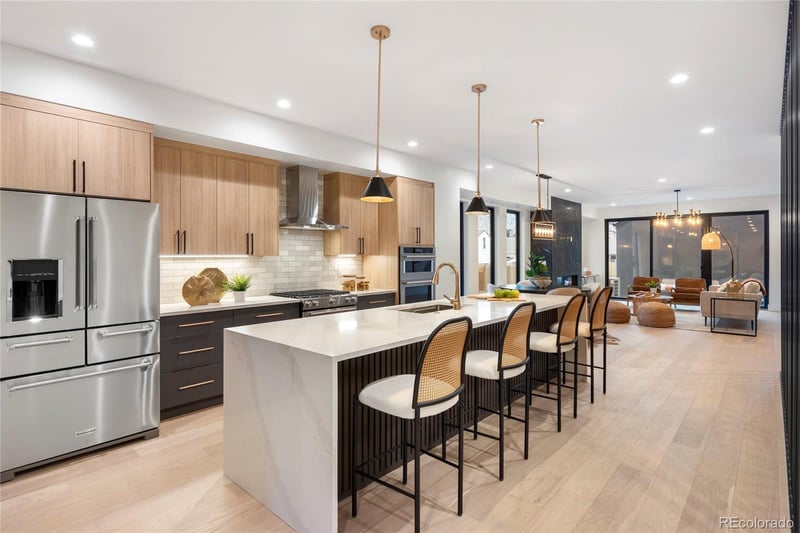 2963 S Cherokee St, Englewood, CO 80110
