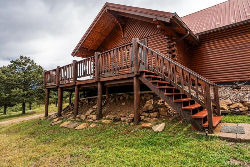 33081 Oak Park Dr, Trinidad, CO 81082