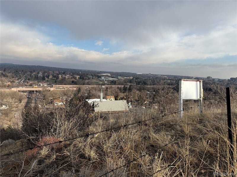 1205 E High Point Ln, Colorado Springs, CO 80904