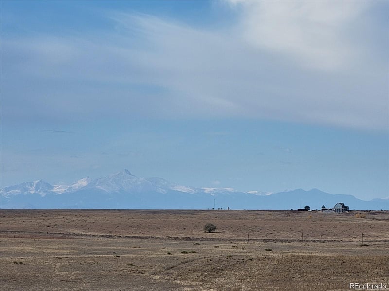 56315 E 74th Ave, Strasburg, CO 80136