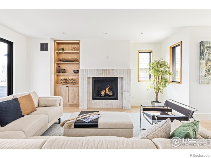 1223 Main St, Louisville, CO 80027