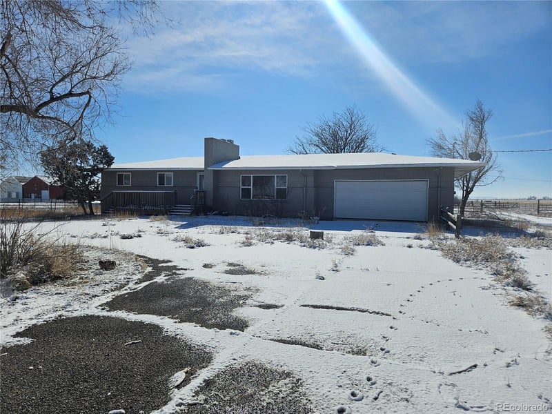 40444 Bush Rd, Avondale, CO 81022