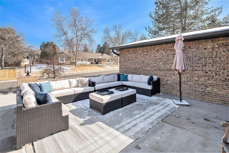 5121 W Plymouth Dr, Littleton, CO 80128