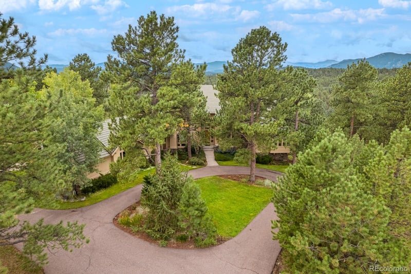 2521 Juniper Ct, Golden, CO 80401