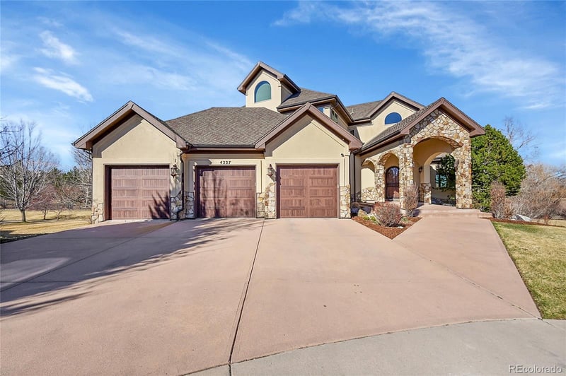4337 W Hinsdale Ave, Littleton, CO 80128