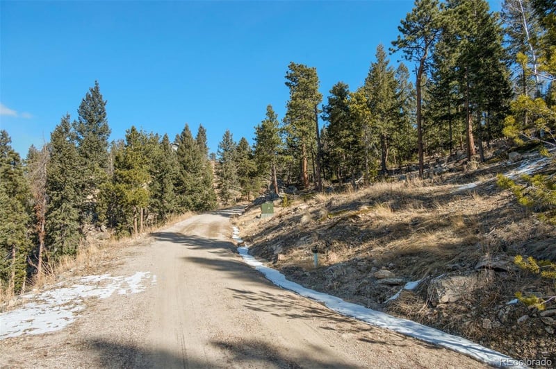 Granite Crag Cir, Evergreen, CO 80439