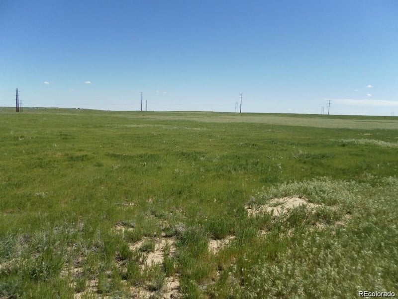 59765 E Crestline Pl Lot 11, Strasburg, CO 80136
