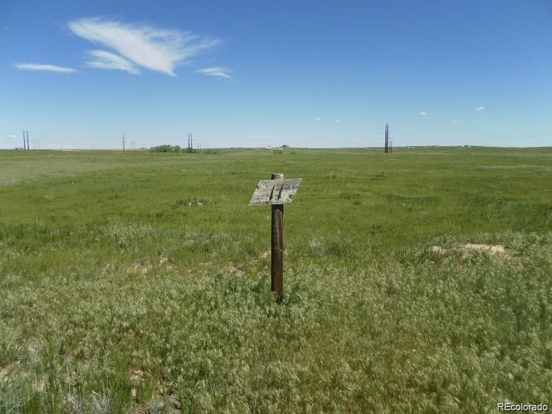 59765 E Crestline Pl Lot 11, Strasburg, CO 80136