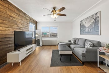 3525 Bannock St, Englewood, CO 80110