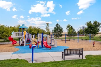 48270 Shetland Dr, Bennett, CO 80102