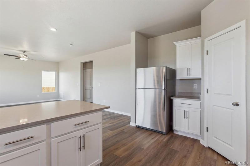 48260 Shetland Dr, Bennett, CO 80102