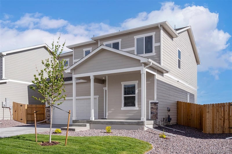48260 Shetland Dr, Bennett, CO 80102