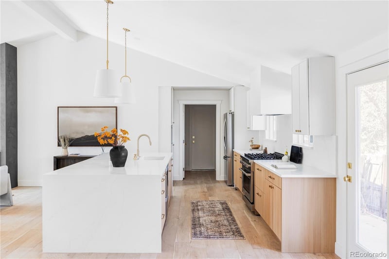 11825 W 25th Ave, Lakewood, CO 80215