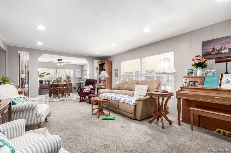 8201 S Santa Fe Dr Lot 156, Littleton, CO 80120