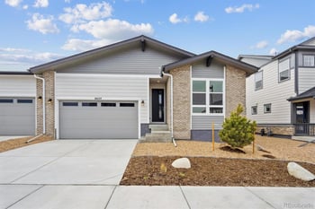 6625 Nepal St, Aurora, CO 80019