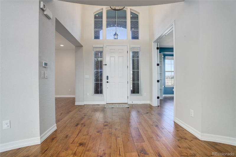 8727 Hunters Hill Ln, Littleton, CO 80125