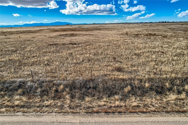 11480 N Log Rd, Calhan, CO 80808