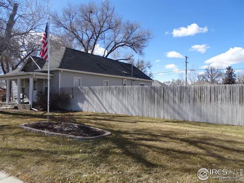 229 5th St, Kersey, CO 80644
