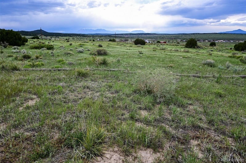 Cuerno Verde Dr, Walsenburg, CO 81089