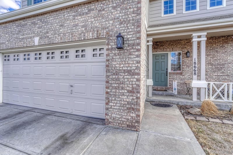 18668 Vassar Dr, Aurora, CO 80013