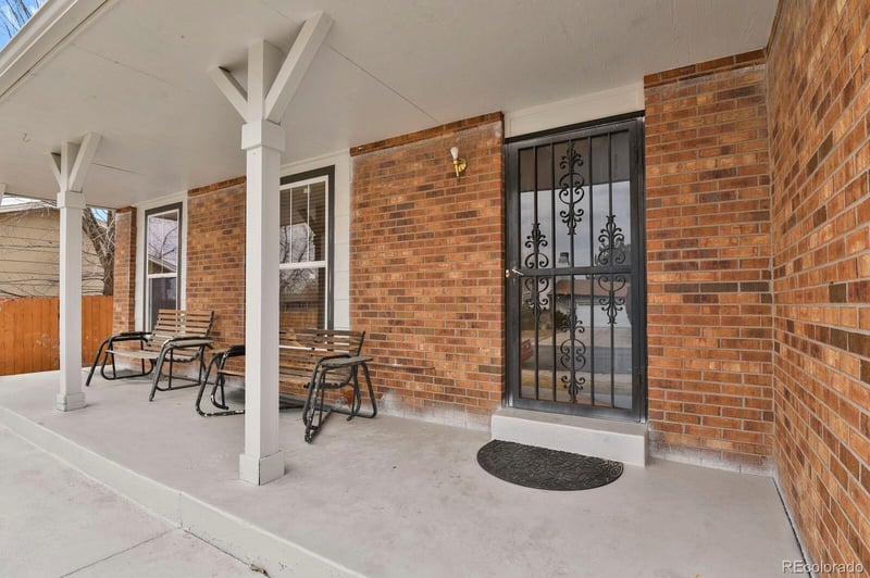 9135 Bellaire St, Thornton, CO 80229