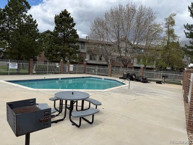 6475 Dayton St #102, Englewood, CO 80111