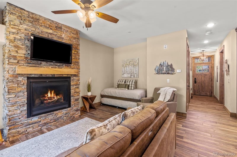 102 Lake Ridge Cir #1887, Keystone, CO 80435