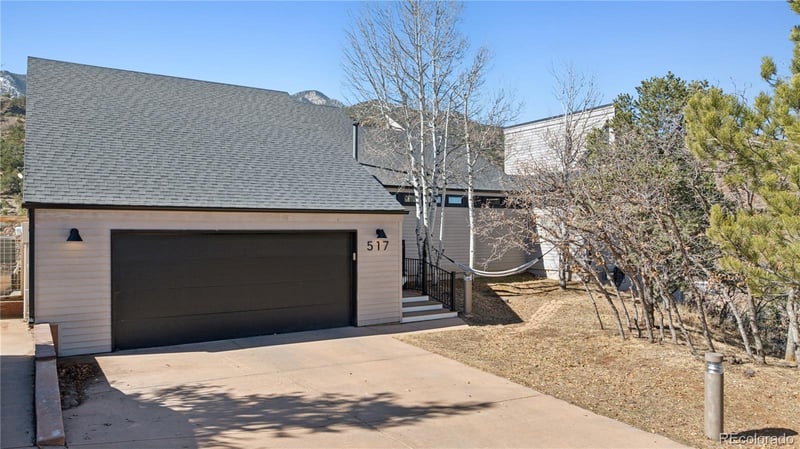 517 Crystal Hills Blvd, Manitou Springs, CO 80829