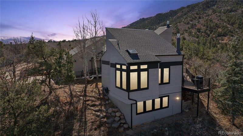 517 Crystal Hills Blvd, Manitou Springs, CO 80829