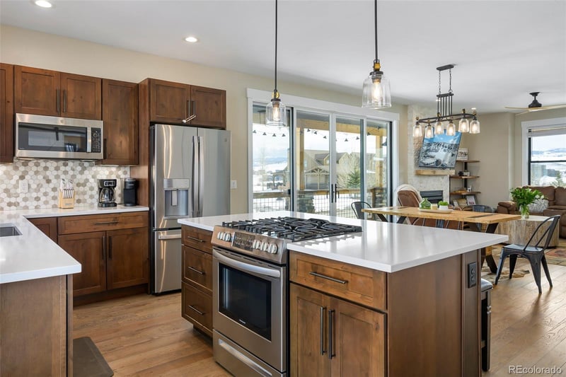 210 Elk Track Cir, Granby, CO 80446