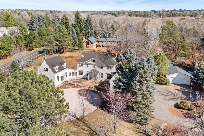 1 Random Rd, Englewood, CO 80113