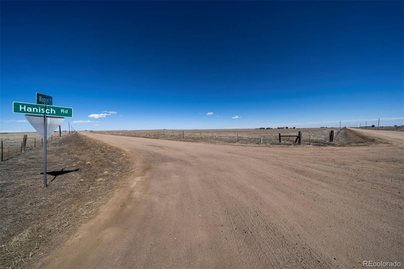 35800 Hanisch Rd, Calhan, CO 80808
