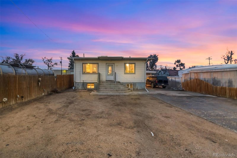 317 9th St, Gilcrest, CO 80623