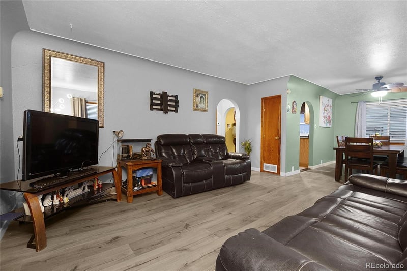 317 9th St, Gilcrest, CO 80623