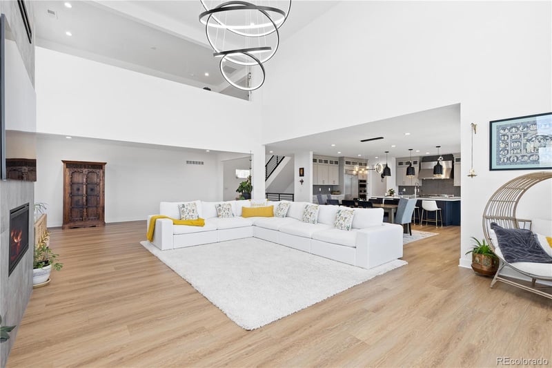 7517 Copper Sky Ct, Castle Pines, CO 80108