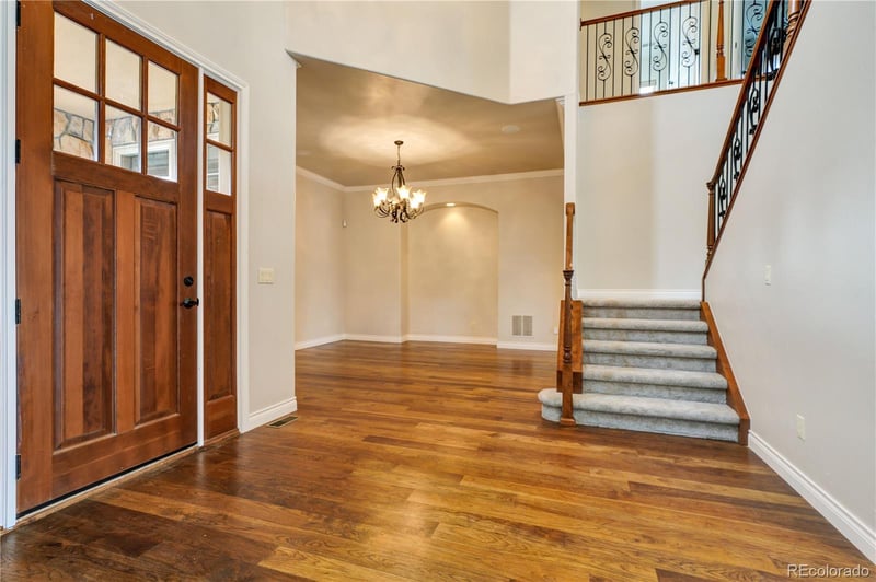 15295 W Warren Dr, Lakewood, CO 80228