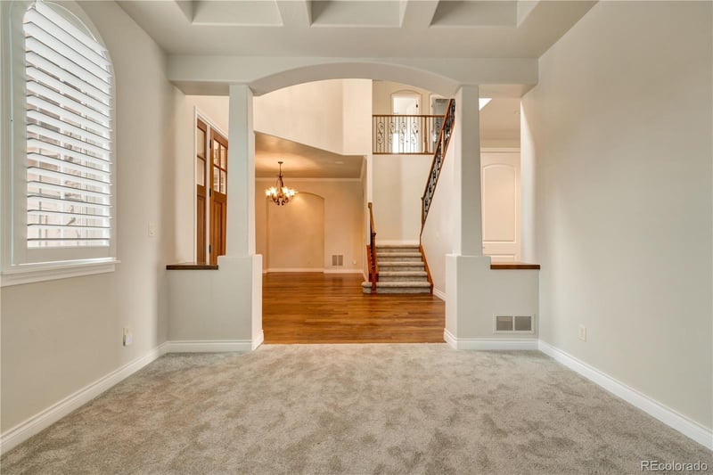 15295 W Warren Dr, Lakewood, CO 80228