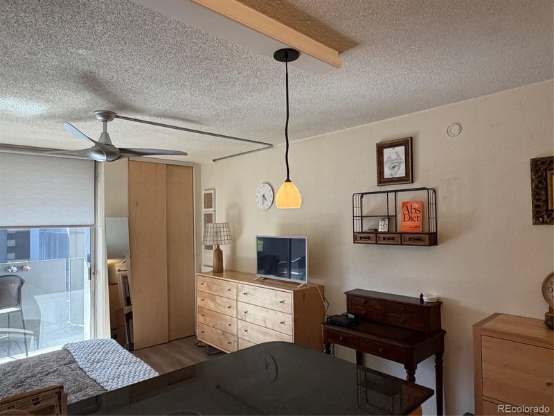 909 Logan St #6D, Denver, CO 80203