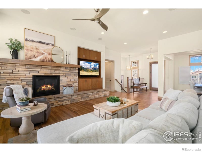 6774 Grand Park Dr, Timnath, CO 80547