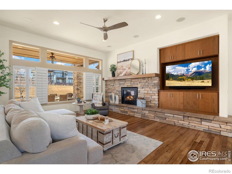 6774 Grand Park Dr, Timnath, CO 80547