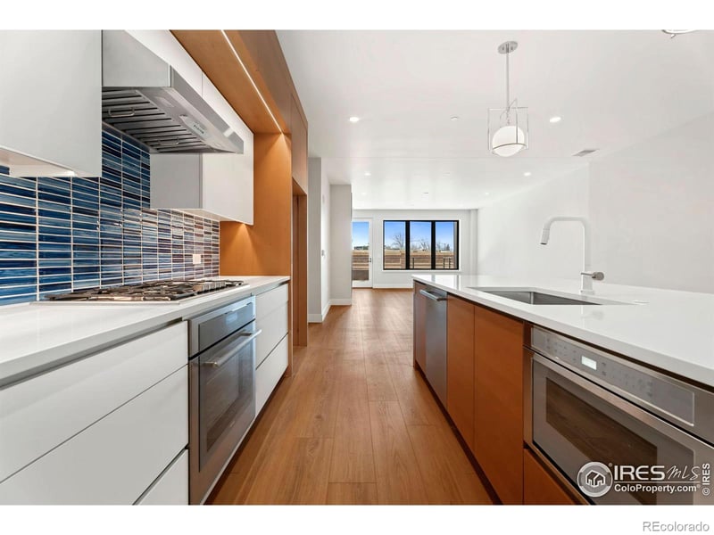 205 E 6th St #205, Loveland, CO 80537
